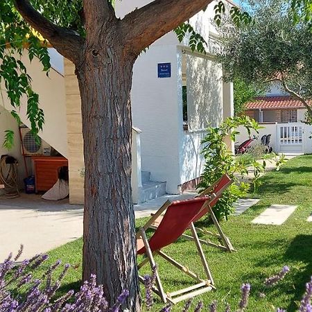 Apartman Raus Sabunike Privlaka  Buitenkant foto