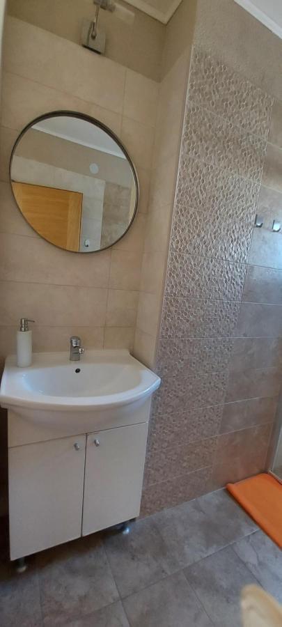 Apartman Raus Sabunike Privlaka  Buitenkant foto